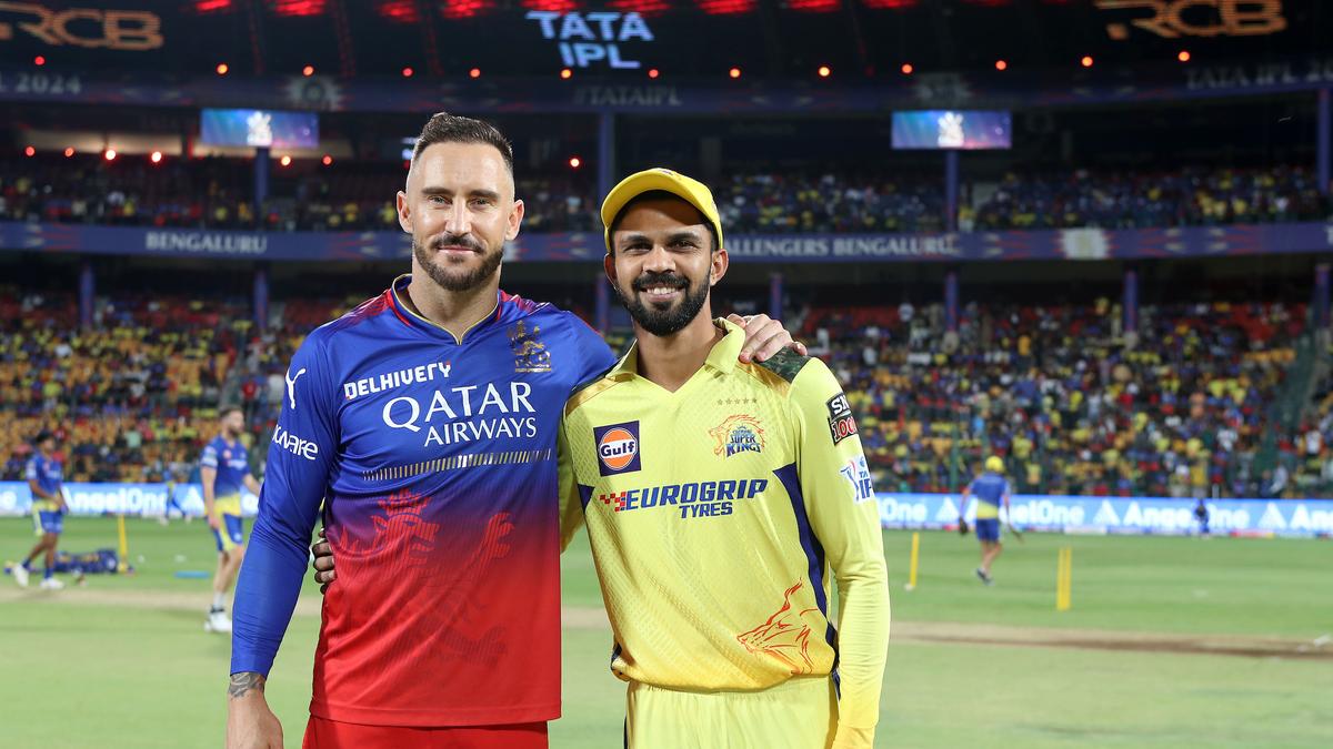 RCB vs CSK Match Highlights in Pictures: Bengaluru beats Chennai to reach playoffs